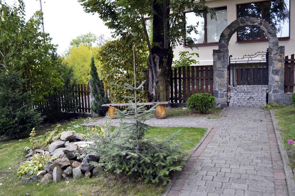 Malvy Hotel Truskavets Luaran gambar